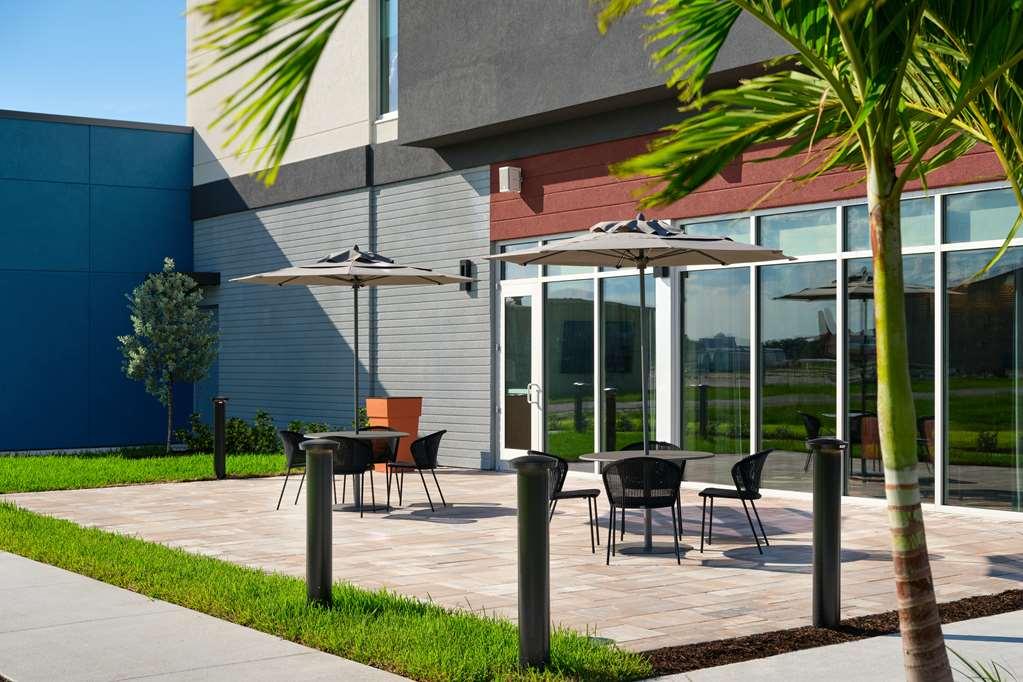 Hyatt Place Melbourne Airport, Fl Hotel Facilities photo